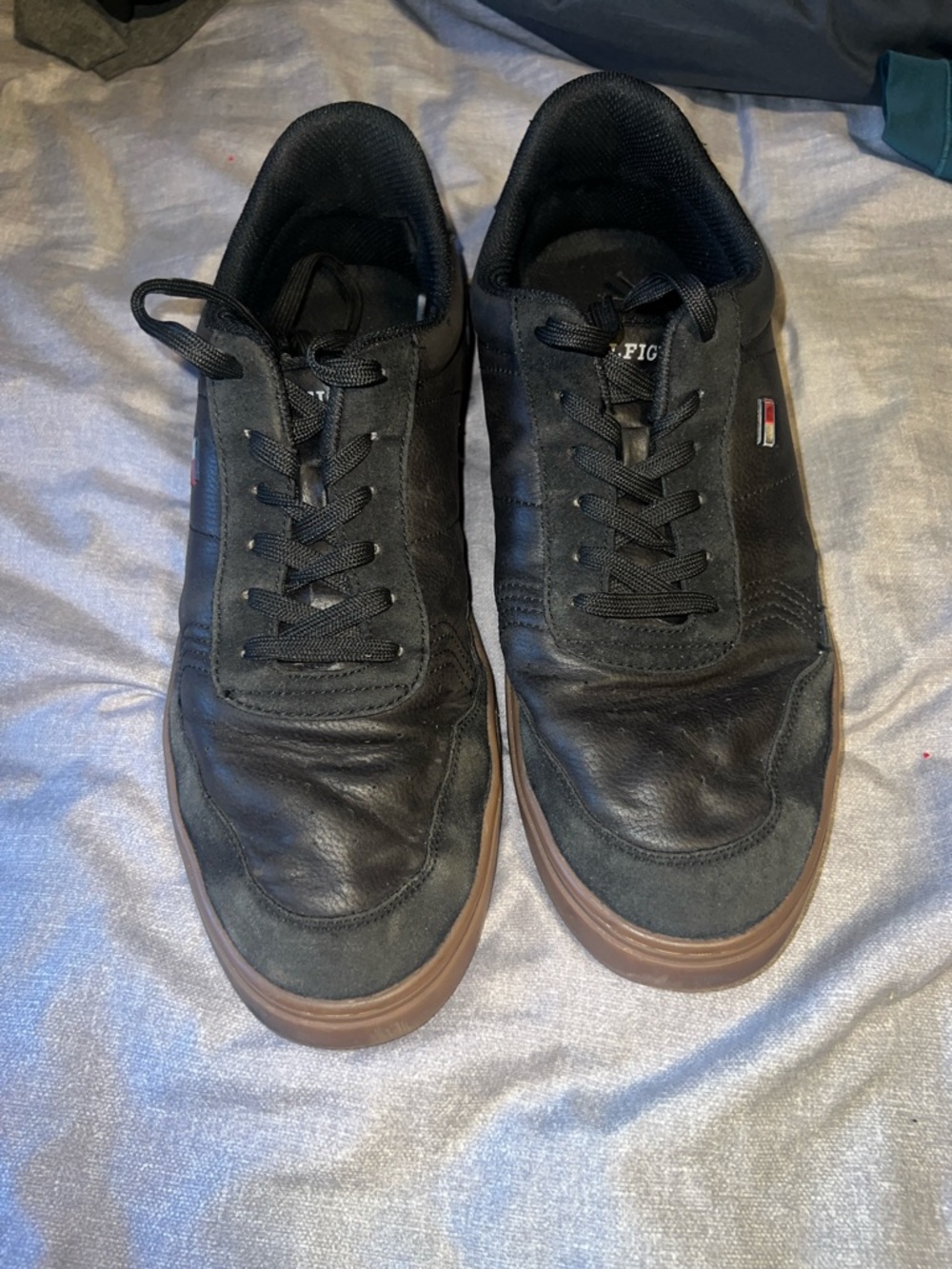 Tommy Hilfiger Black Low-Top Leather & Suede Sneakers with Gum Sole